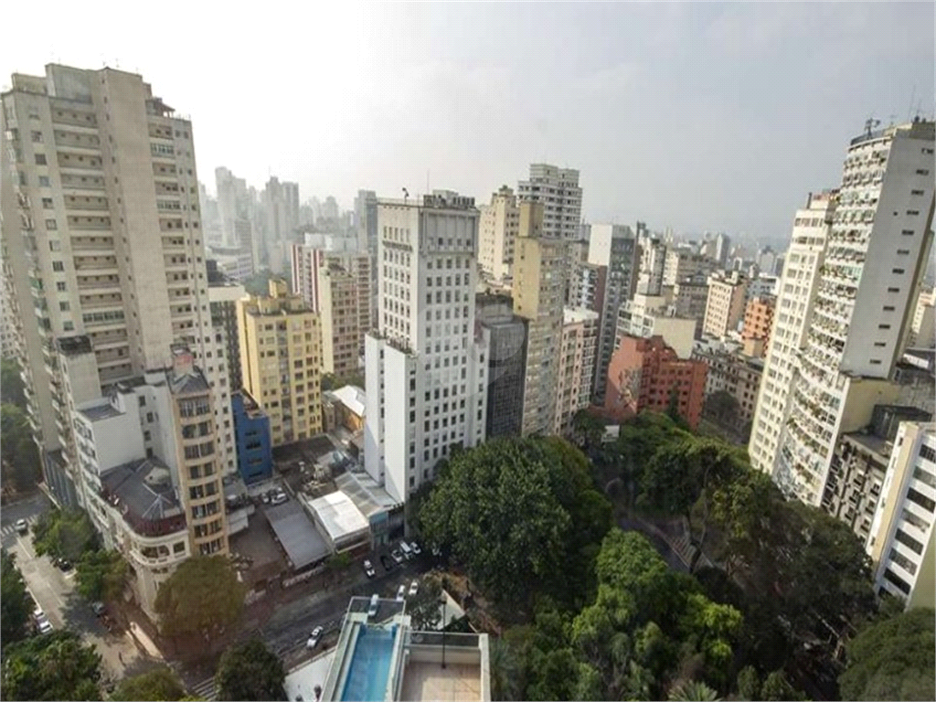 Venda Apartamento São Paulo República REO514664 15