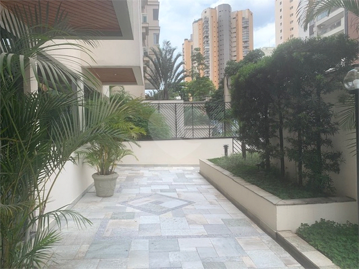 Foto REO516126