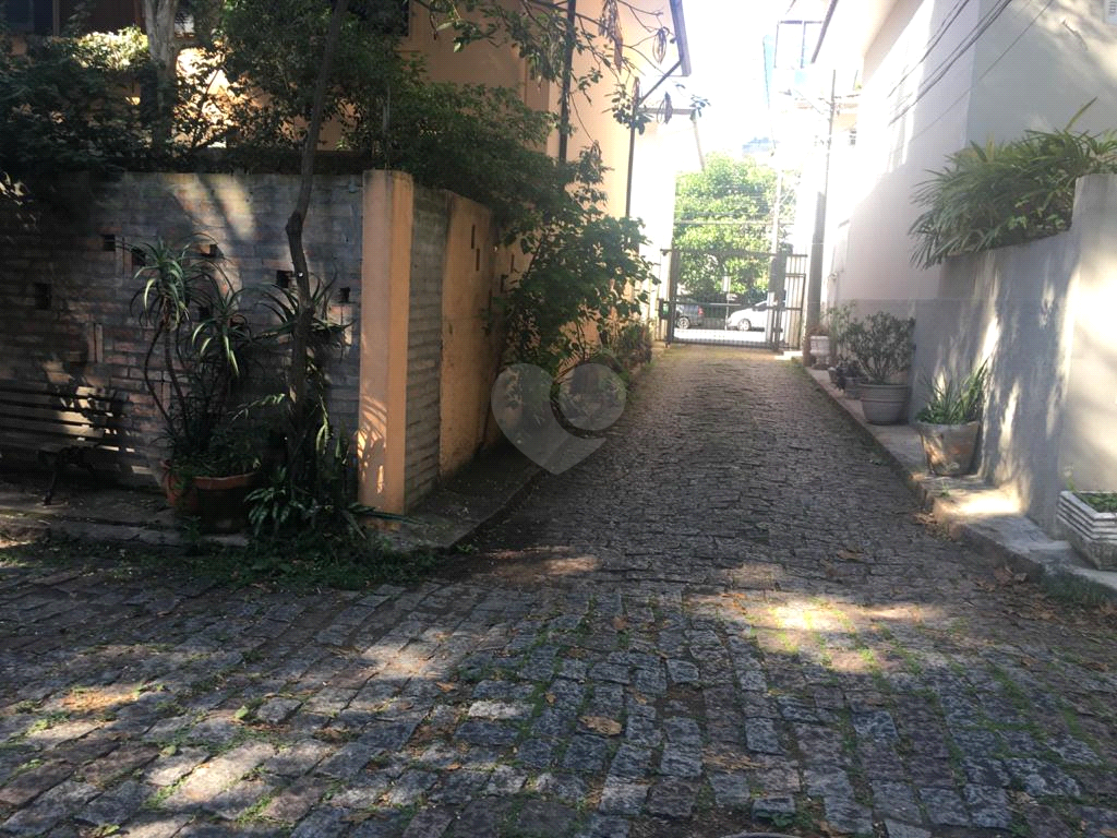 Venda Casa de vila São Paulo Vila Olímpia REO516538 1