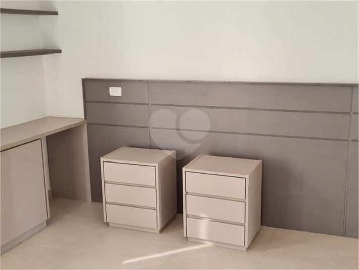 Venda Apartamento São Paulo Santana REO516757 16