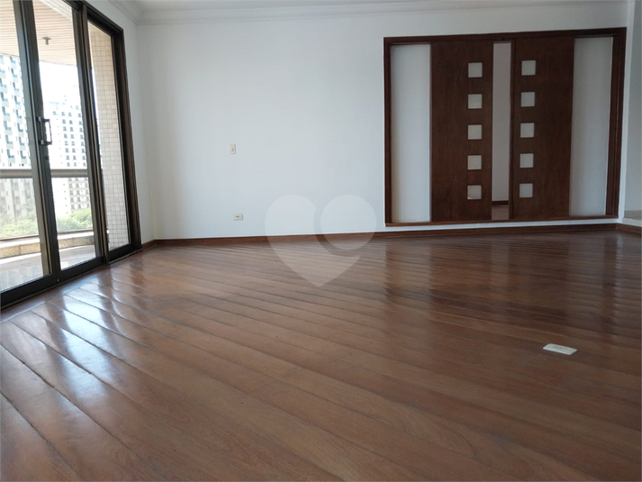 Foto REO517165