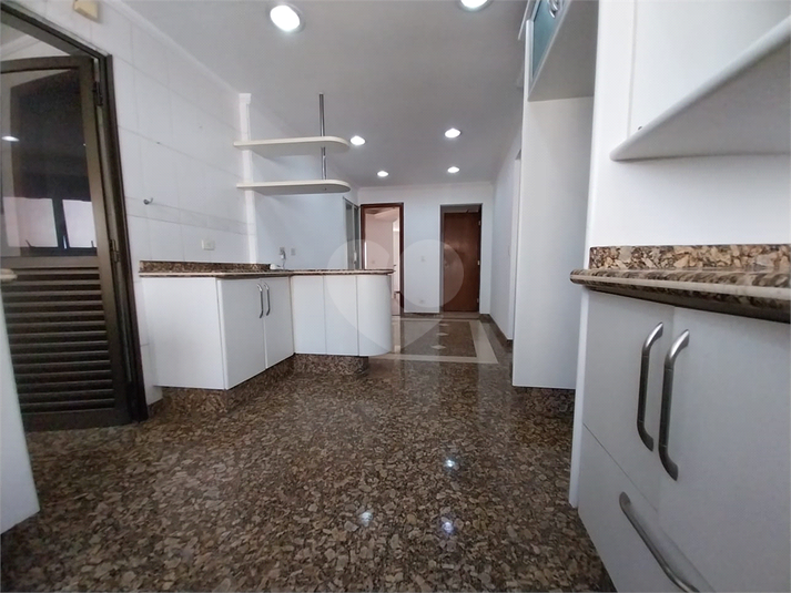 Foto REO517165