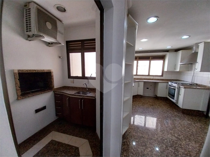 Foto REO517165