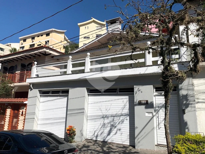 Foto REO517250