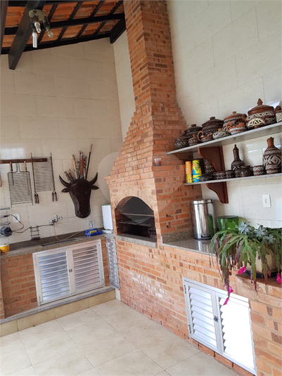Foto REO517395