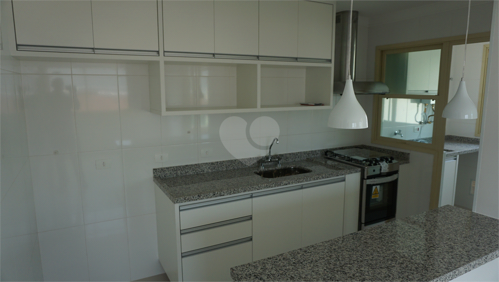 Venda Apartamento São Paulo Santana REO519374 3