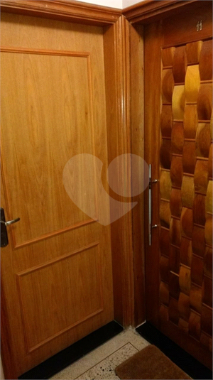 Foto REO520054