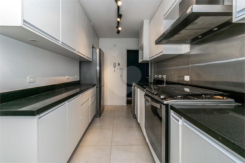 Venda Apartamento São Paulo Itaim Bibi REO52014 17