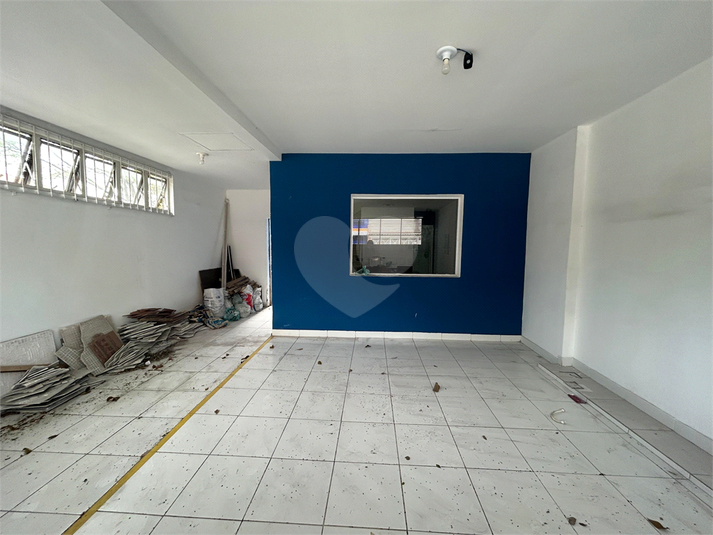 Foto REO520301