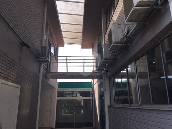 Foto REO521381