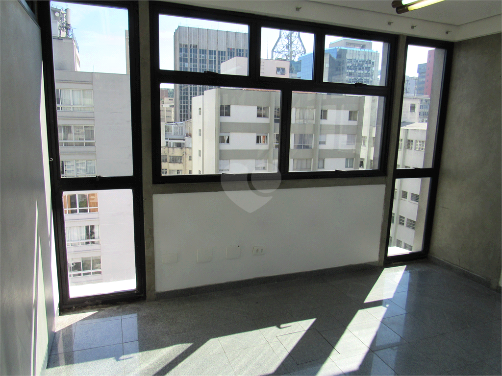 Venda Salas São Paulo Paraíso REO521415 12