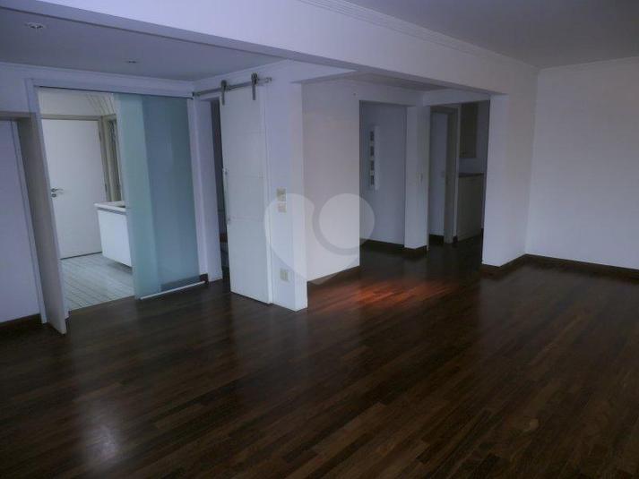 Foto REO52160