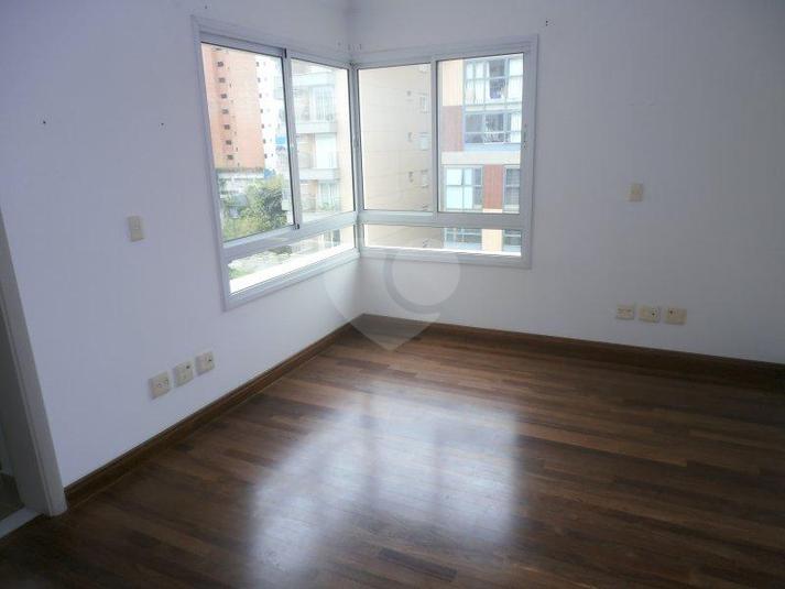 Foto REO52160