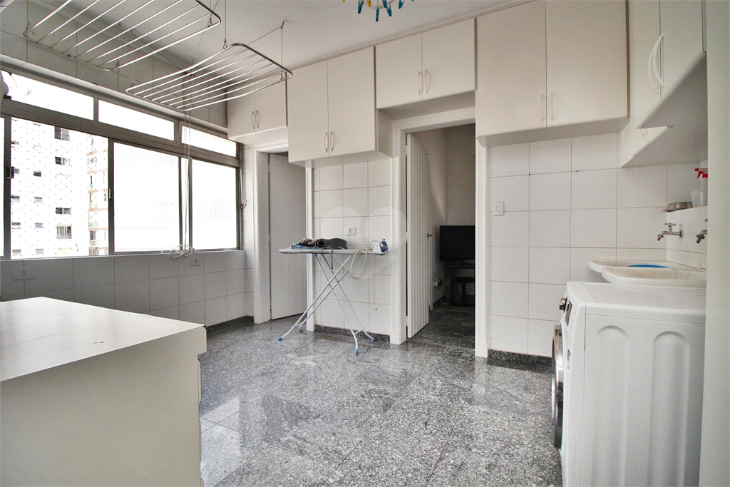 Venda Apartamento São Paulo Higienópolis REO521797 31