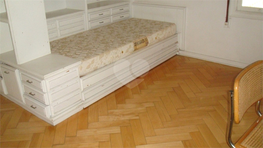 Foto REO521797