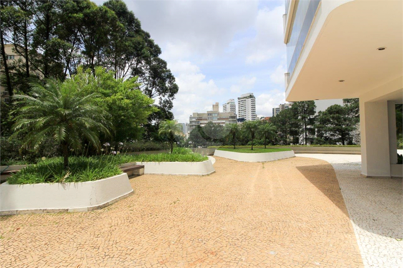 Venda Apartamento São Paulo Real Parque REO52218 70