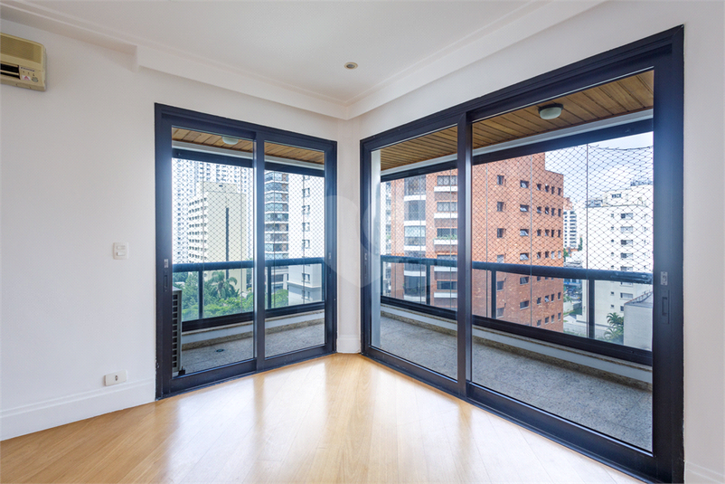 Venda Apartamento São Paulo Vila Uberabinha REO5232 2