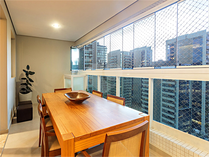 Venda Apartamento São Paulo Vila Gertrudes REO523518 11