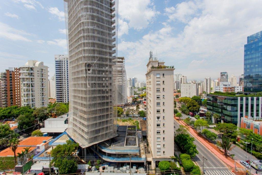 Aluguel Salas São Paulo Itaim Bibi REO52470 21