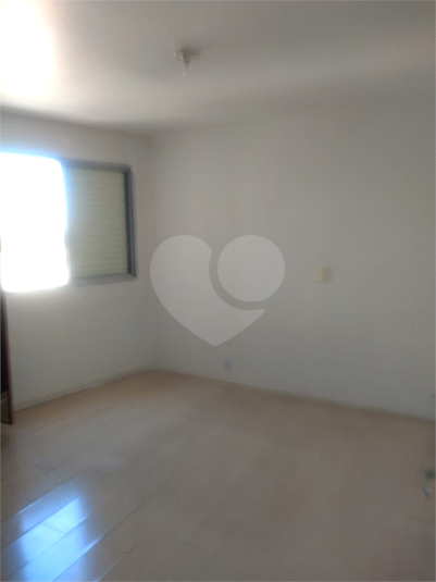 Venda Apartamento São Paulo Santana REO527868 3