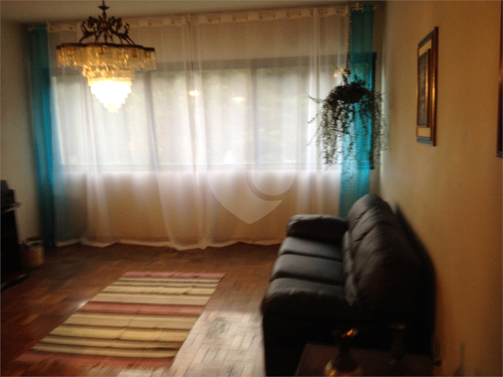 Foto REO527975