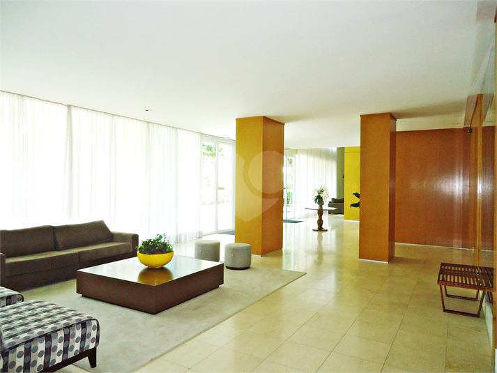Foto REO529253