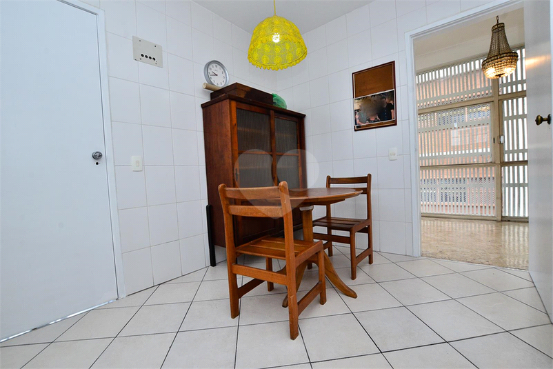 Foto REO529841
