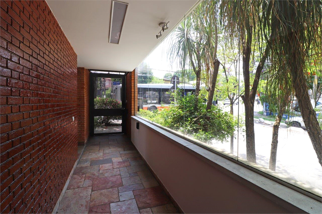 Venda Casa São Paulo Sumarezinho REO530611 14