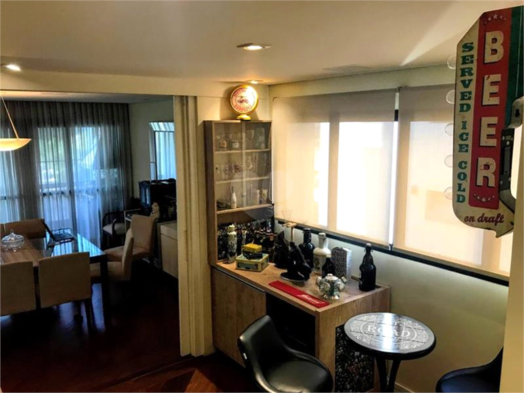 Venda Apartamento São Paulo Real Parque REO5311 8