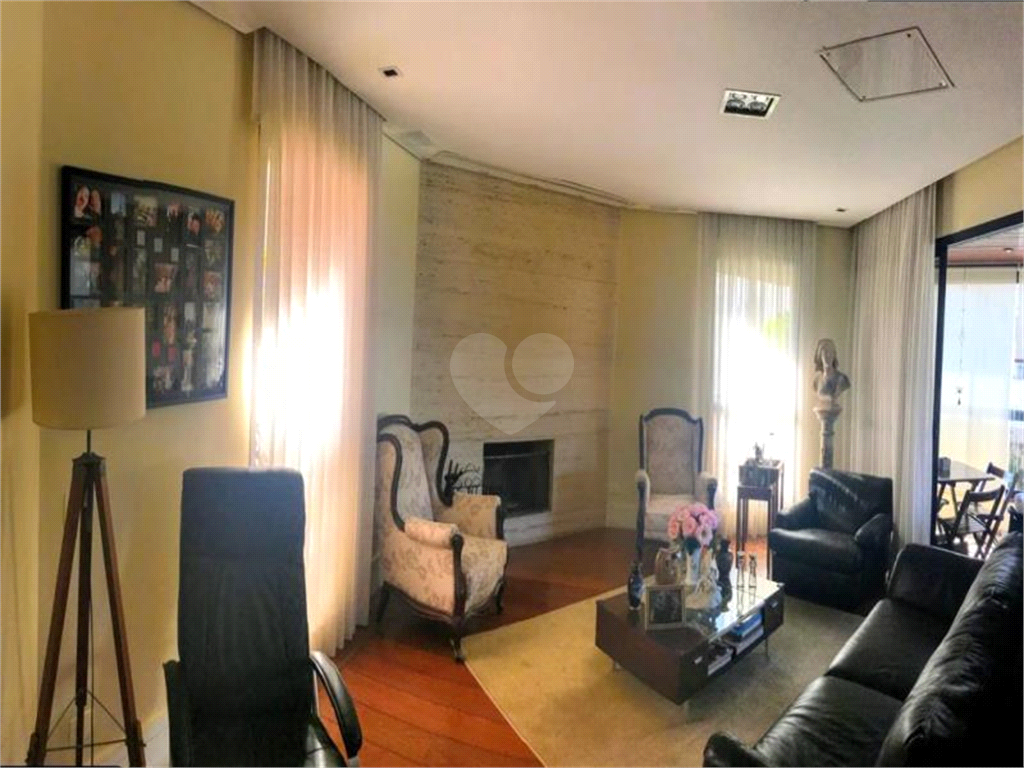 Venda Apartamento São Paulo Real Parque REO5311 4