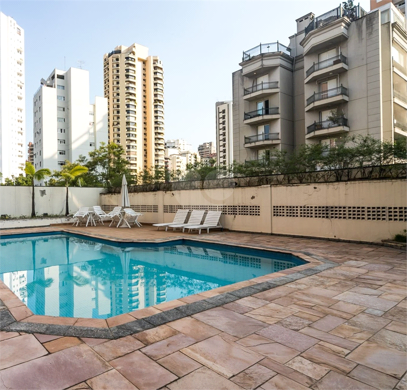 Venda Apartamento São Paulo Real Parque REO5311 15