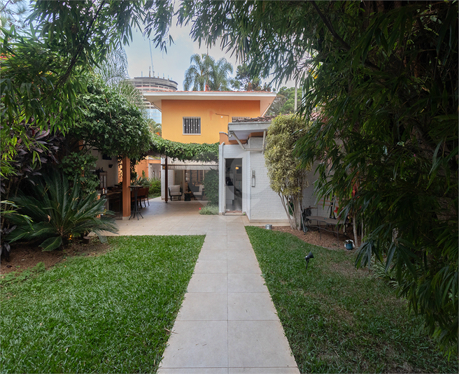 Foto REO53176