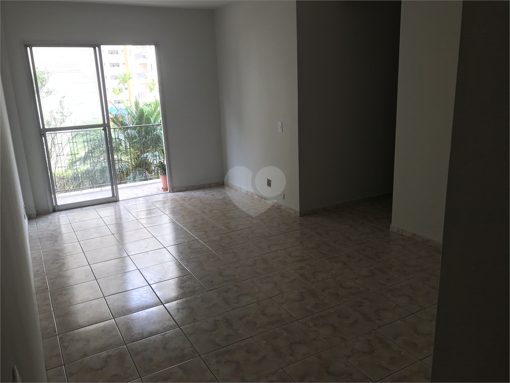 Venda Apartamento São Paulo Santana REO532852 3