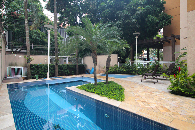 Foto REO534073