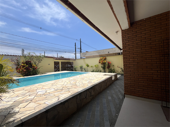Foto REO534645