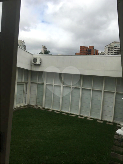 Foto REO534815
