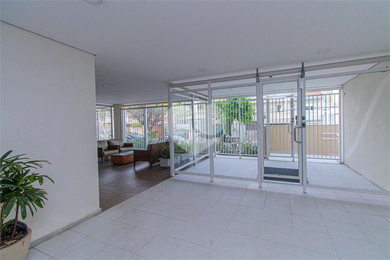 Foto REO536005