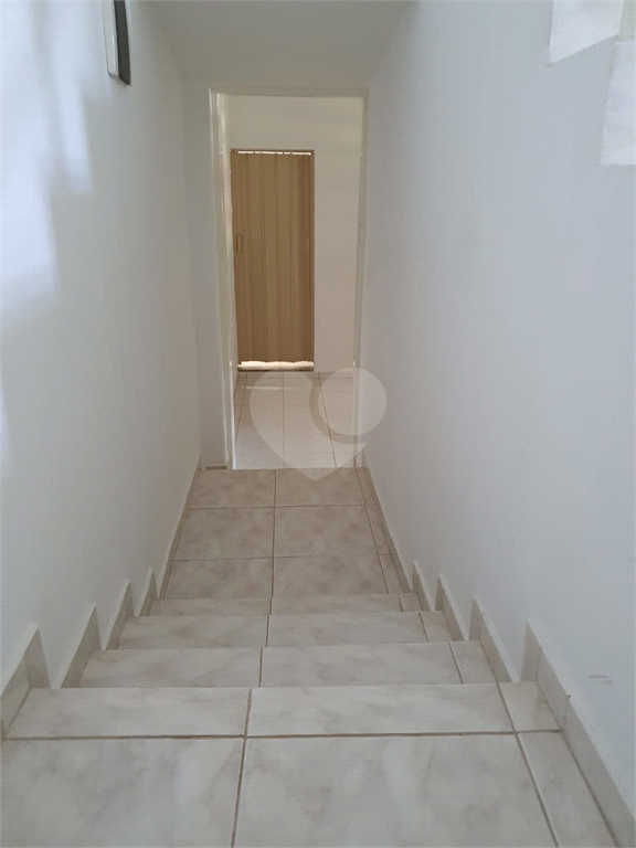 Venda Casa Amparo Jardim São Roberto REO537175 14