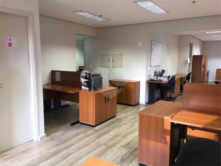 Venda Salas São Paulo Barra Funda REO537932 14