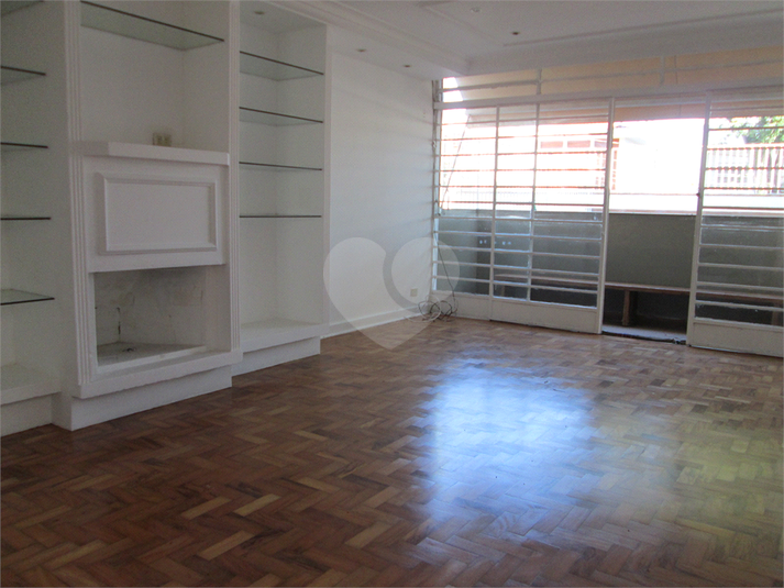 Foto REO540125