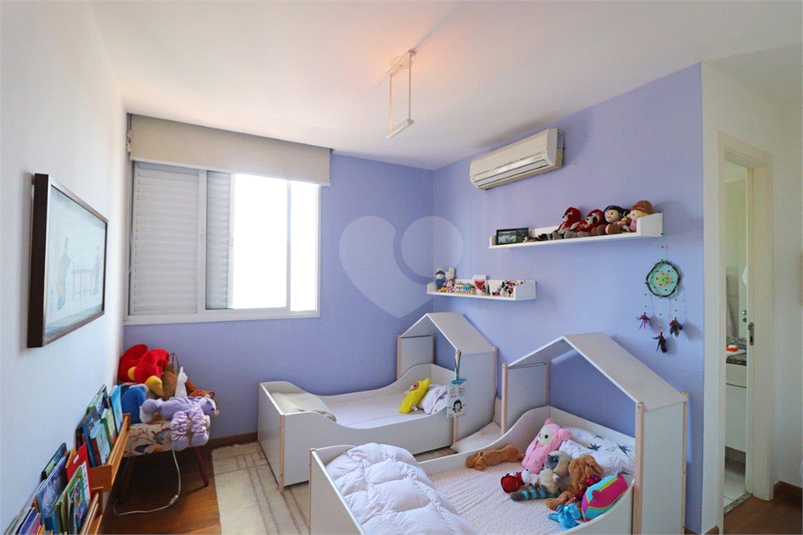 Foto REO541372
