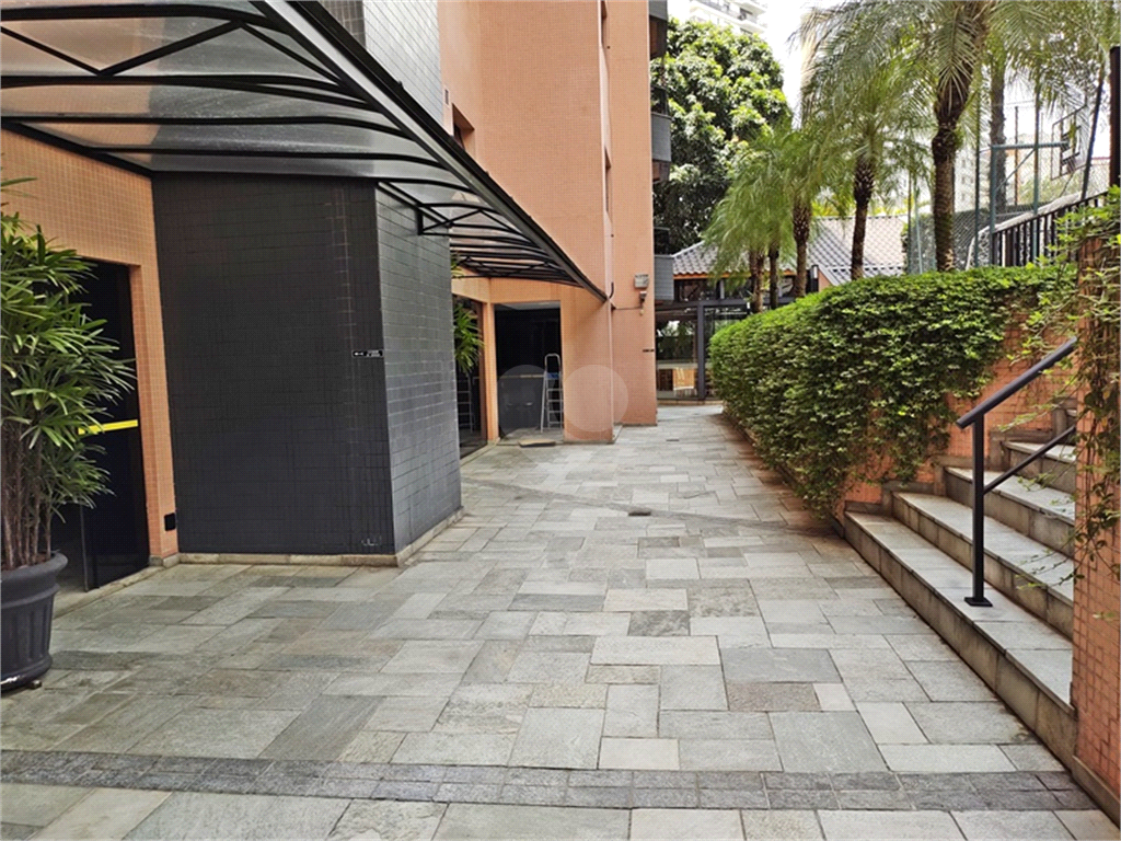 Venda Apartamento São Paulo Santana REO541508 37