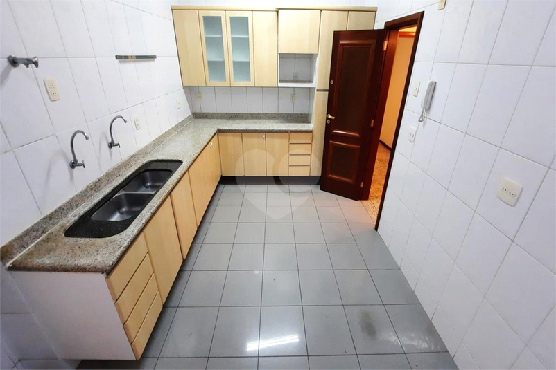 Venda Apartamento Rio De Janeiro Tijuca REO541580 36