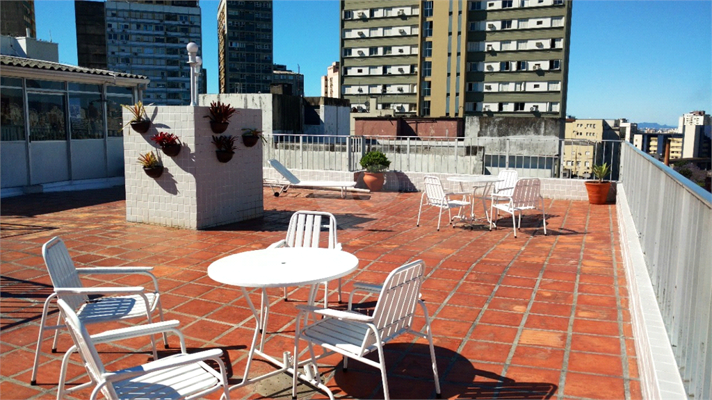 Venda Apartamento Porto Alegre Centro Histórico REO542719 25