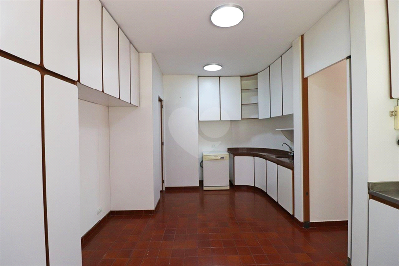 Venda Casa São Paulo Pacaembu REO546296 48