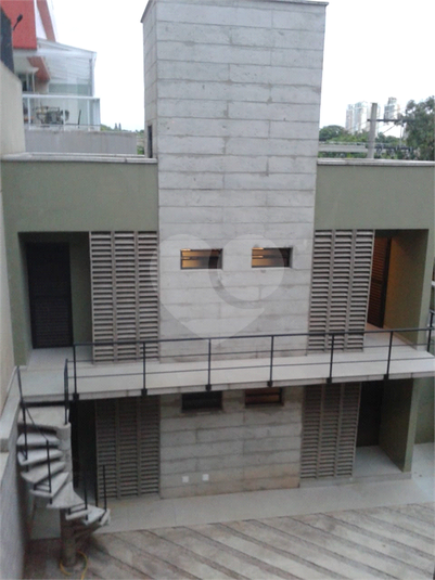 Foto REO546632