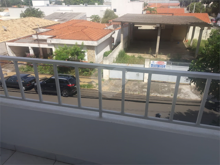 Foto REO549477