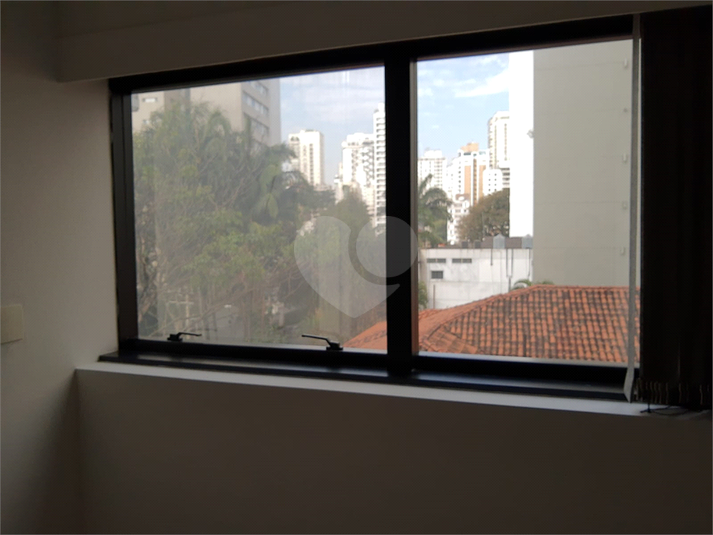 Foto REO550261