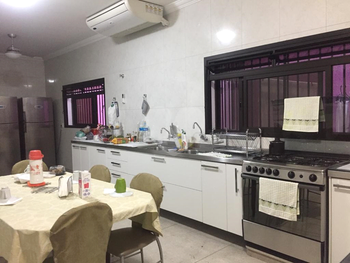 Venda Sobrado São Paulo Vila São Vicente REO550518 2
