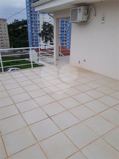 Foto REO551509